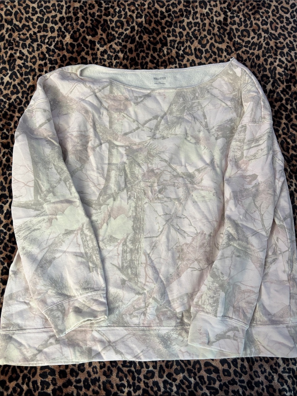 Hollister Women's Pale Pink & Light Green Camo Pullover Sweatshirt